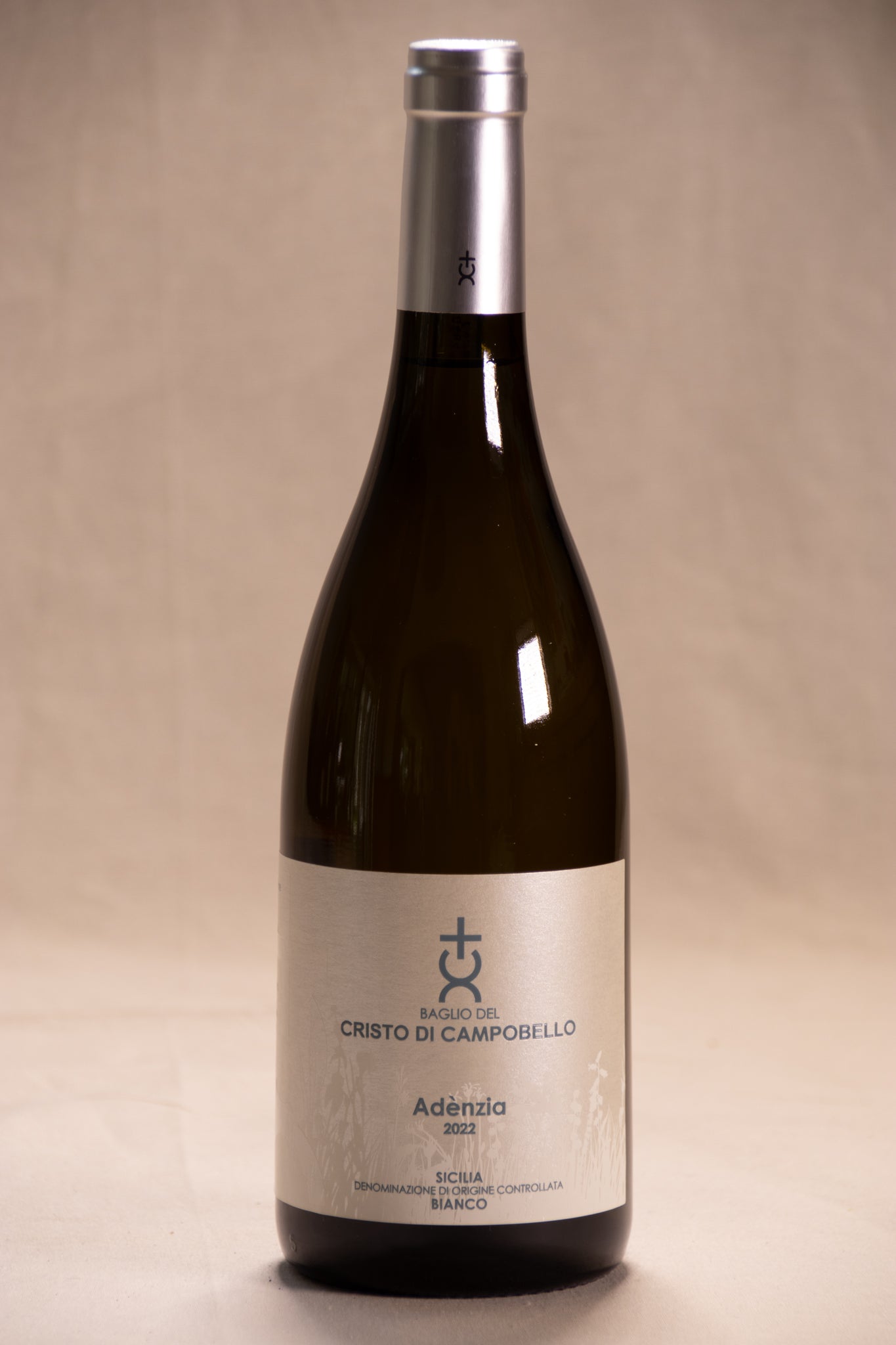 Sicilia “Adènzia” bianco 2022 (per 6); Flesprijs € 19,50