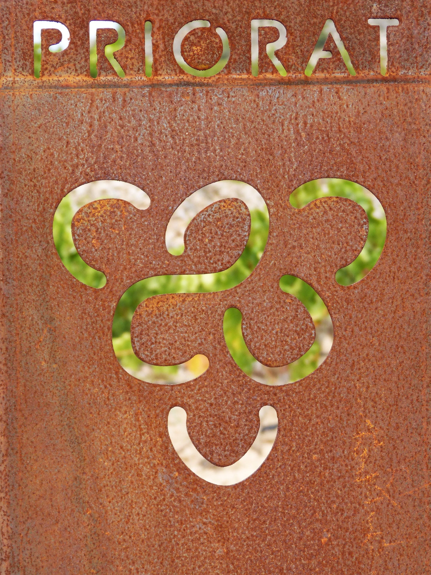 Priorat NORAY 2005 rood per doos van 6 ad € 75 (flesprijs € 12,50)